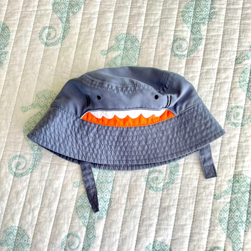 EUC Boys shark hat for swim and sun